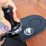 Tamper Auto Nivelador 58mm Negro - Rhino Coffee Gear - DFRNT.